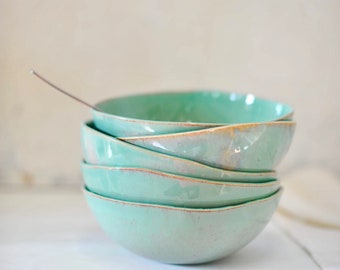 Water green ceramic soup bowl