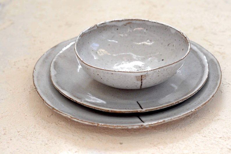 Three Piece rustic Ceramic plates set image 10