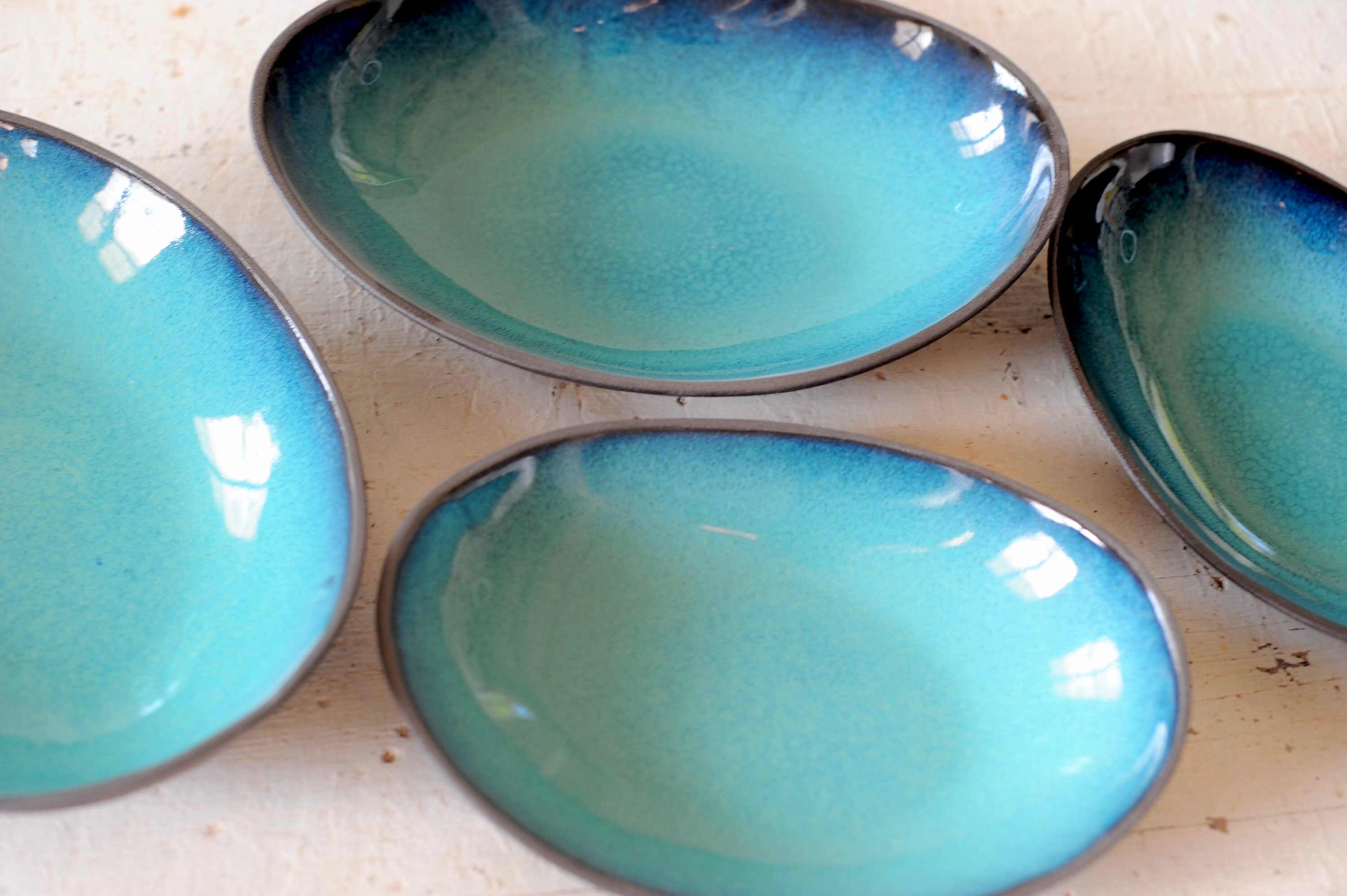 Ceramic oval bowls set of 2 different size in blue and black Etsy