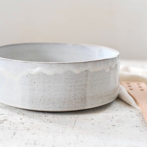 Rustic white ceramic serving bowl, ceramic baking bowl 26 x 7 cm image 2