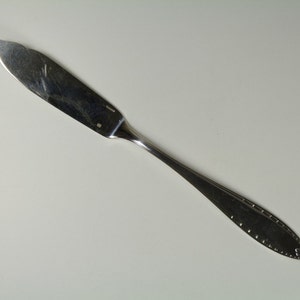 CHRISTOFLE Cutlery - ALBATROS - Fish Knife / Knives - 8 1/4&quot;