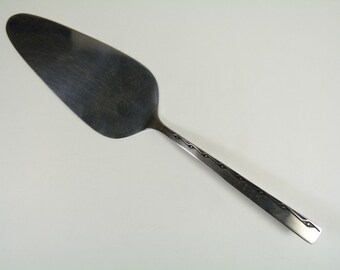 VINERS Cutlery - EXECUTIVE SUITE Pattern - Cake Lift / Slice - 10 1/8"