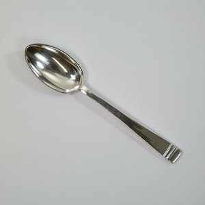 Mappin & Webb Cutlery - Classic Pattern - Pointed Coffee Spoon / Spoons - 3 7/8&quot;