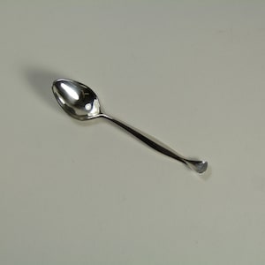 MAPPIN and WEBB Cutlery - ROSALIND Pattern - Coffee Spoon / Spoons - 3 3/4&quot;