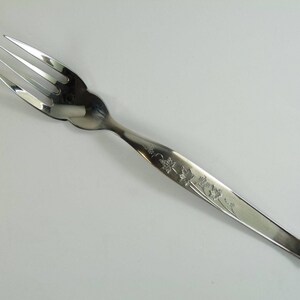 NORITAKE Cutlery - Stainless Steel WILD IVY - Fish Fork / Forks - 7 1/8&quot;