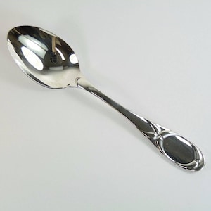 YAMACO Cutlery - Yamato Nomizu EPNS - Dessert Spoon / Spoons - 18 cm