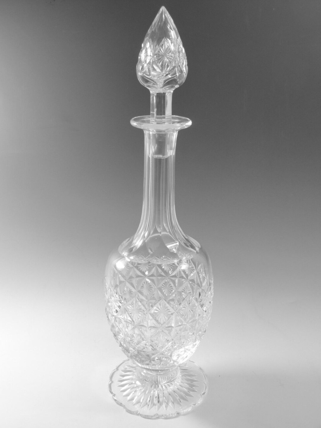 STUART Crystal - CONNAUGHT Cut - Tall Decanter - 15 1/2