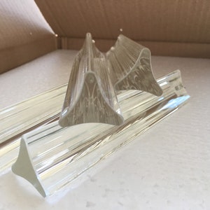 Trihedrons, spare parts for glass chandeliers
