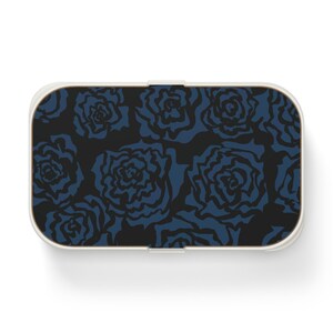 Elegant Blue Rose Bento Lunch Box for On-the-Go Meals, Eco-Friendly Lunch Container, Perfect Gift for Food Lovers, School or Work Lunch