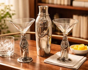 Midcentury Penguin Shaker Cocktail Set Bar Accessory Silver Design Retro Barware Elegant Gift Vintage Collection Animal Mixer Drink