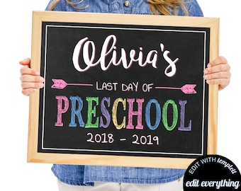 Meisjes laatste dag van school Preschool teken Laatste dag van kleuterschool teken Afdrukbaar laatste schooldag teken Laatste dag van school schoolbord teken