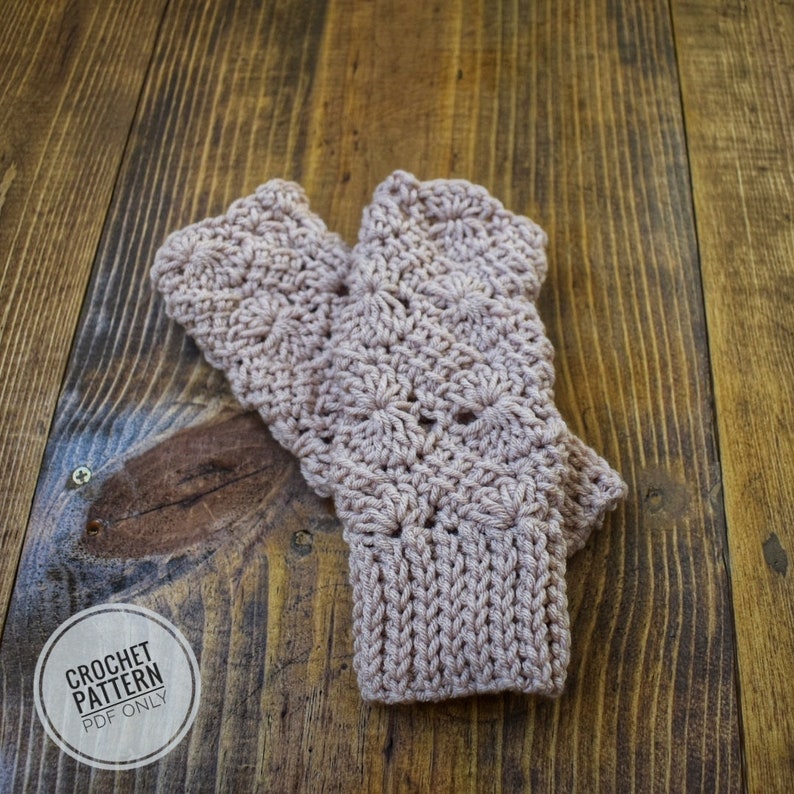 Rustic Lotus Fingerless Gloves A Crochet & TUNISIAN CROCHET Pattern image 2