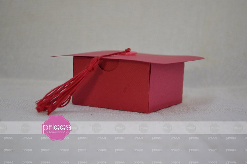 Download SVG Graduation gift box Graduation cap | Etsy