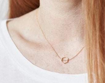 HEM HEXAGON frame NECKLACE/geometric necklace/minimalist necklace/gold charm necklace/simple necklace/friendshipnecklace/nordy/nordymade