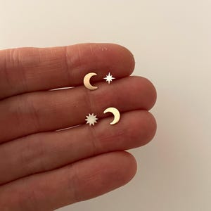 Cera 14k GOLD fill Crescent MOON STUDS / Mond Ohrringe / einfache Ohrstecker / himmlische Ohrringe / gold fill Ohrringe / hypoallergene Ohrringe