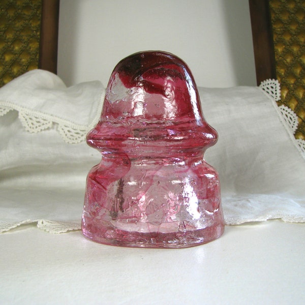 Private Issue swirled PINK & RED glass insulator, Mark LAUCKNER cd 162 style insulator, H G Co Petticoat glass insulator