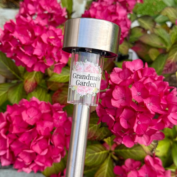 Personalised Garden Solar Light – “Grandma’s Garden” Outdoor Memorial or Gift