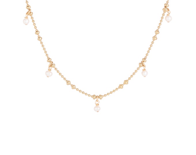 Necklace gilded with fine gold in ball chain with 5 pearls pendants