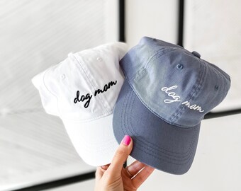 DOGMOM SCRIPT HAT | Mom of Dogs
