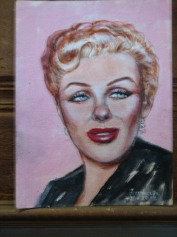Marilyn Monroe With Short Hair Etsy