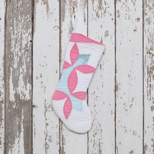Vintage Quilt Christmas Stocking: Hand-Quilted Flower Petal Design