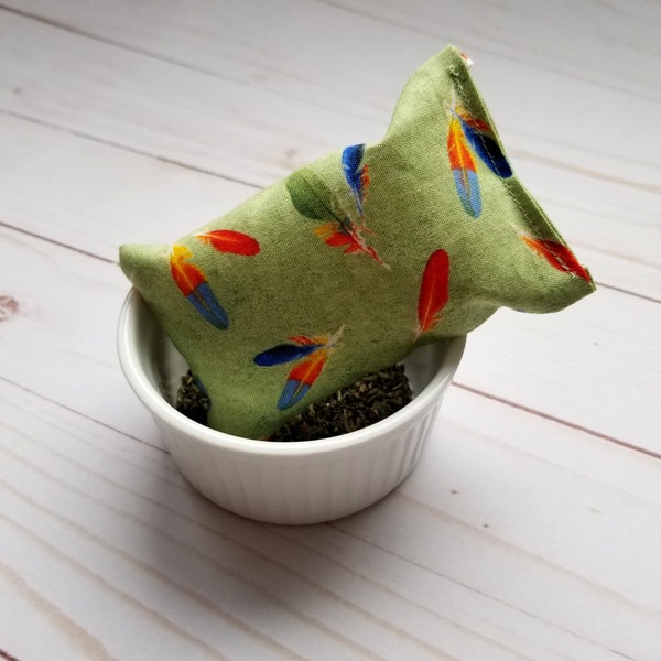 Unique toy for cat, catnip toy, cat toy, green or beige, pillow shape toy, funny cat toy, organic catnip, organic catgrass, cat furniture