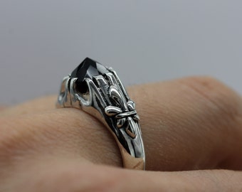 Fleur de Lis Ring, Gothic Ring