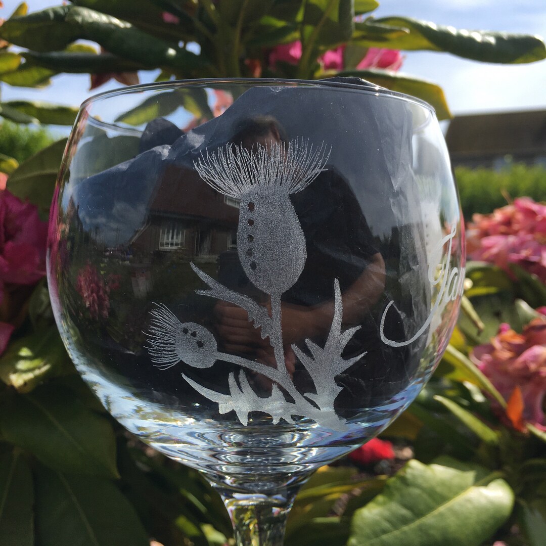 Thistle Glass / Scottish Wedding Gifts / Gin Glass Personalised