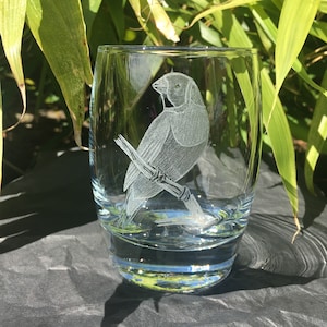Gouldian finch / Hand engraved glass / custom whisky glass / Personalised whisky glass