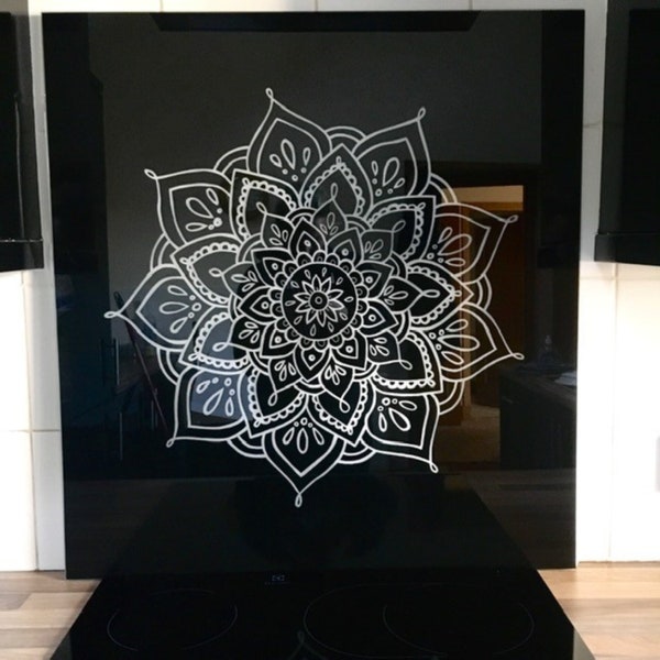 Mandala wall art / Kitchen splashback / Kitchen backsplash / Mandala splashback