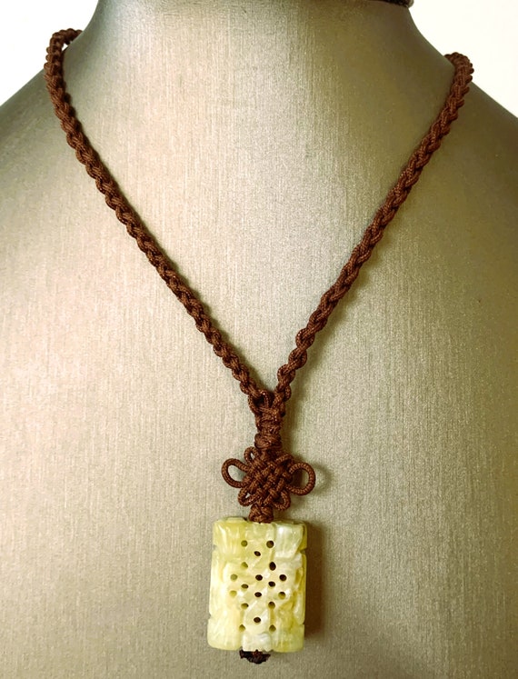 Vintage Chinese Carved Jade Endless Knot Necklace… - image 6