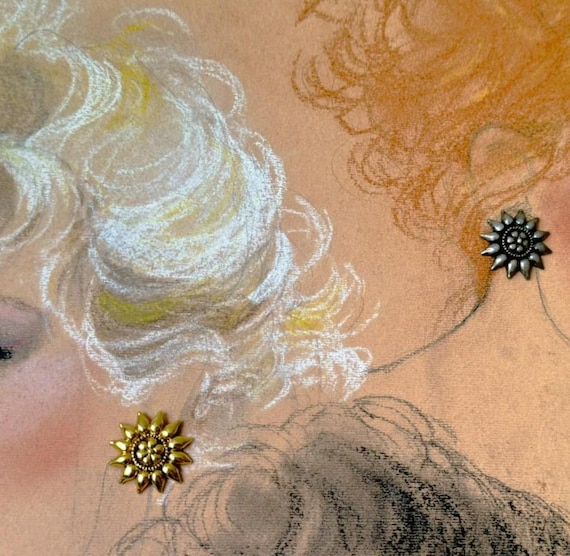 Museum Gold Sterling Black Asymmetrical Post Earrings: Philadelphia Museum of Art Sun Design Jewelry Jewelry