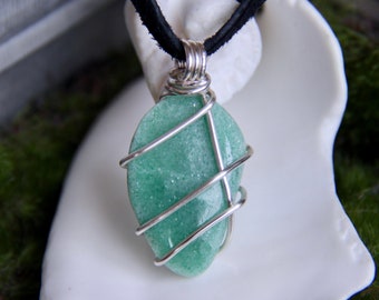 Green Aventurine Crystal Necklace Green Aventurine Choker Green Gemstone Necklace Aventurine Healing Crystal Green Healing Stone Necklace