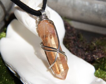 Tangerine Aura Quartz Crystal Necklace Aura Crystal Choker Crystal Healing Gemstone Sacral Chakra