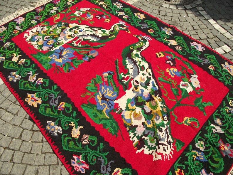 Turkish Pea Bird Themed Kilim Rug 5x9 Vintage Red Image 0