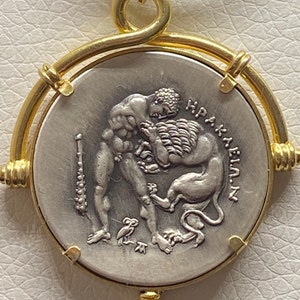 Athena Goddess Herakles Wrestling With the Nemean Lion Greek - Etsy