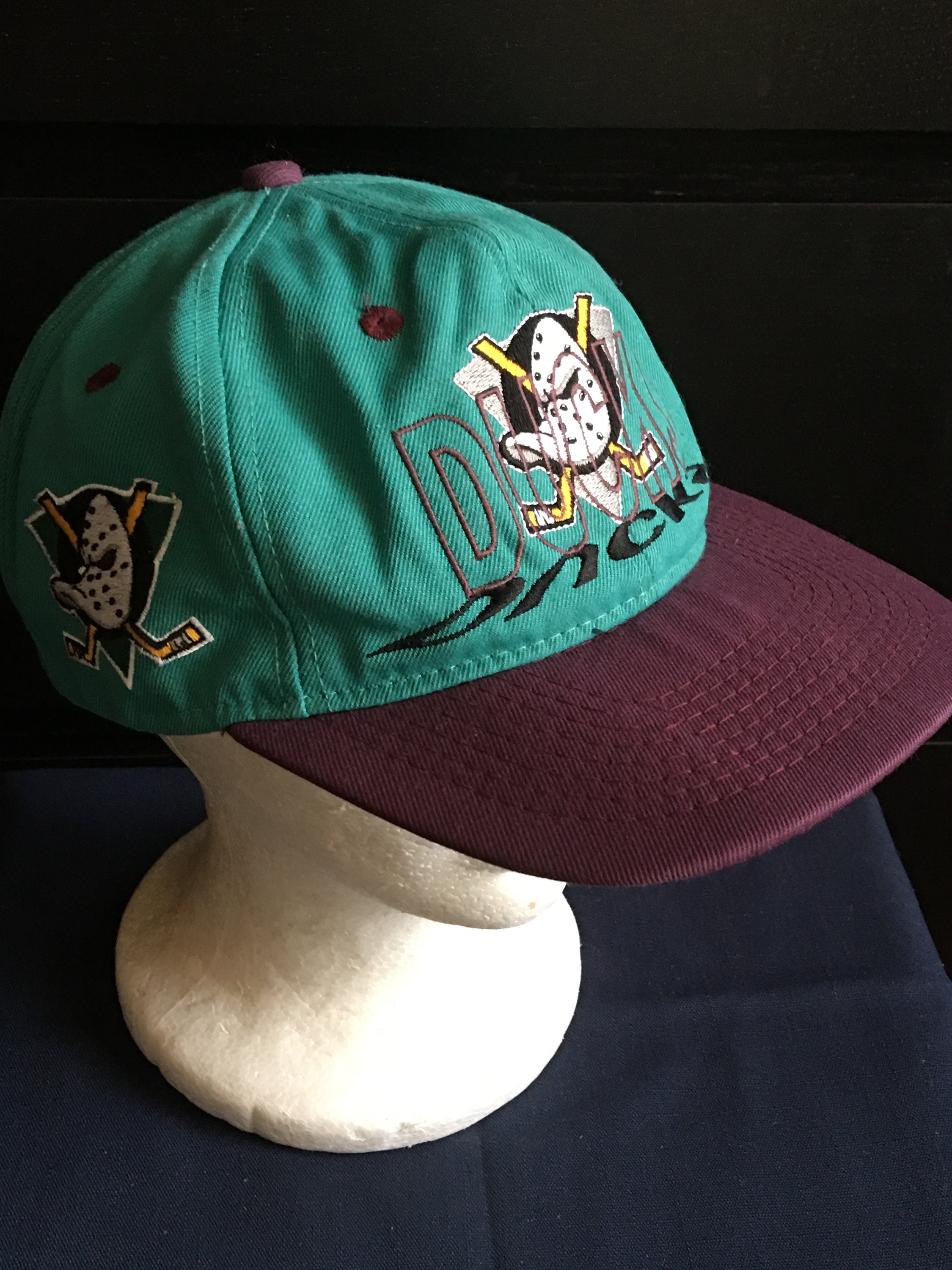 Vintage Anaheim Ducks Hat-nhl-hockey 