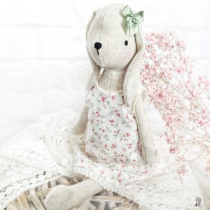 Embroidery file ITH rabbit doll with dress 13x18