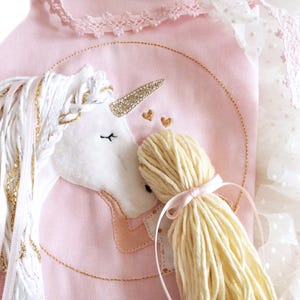 3-D embroidery file girl with unicorn 13x18