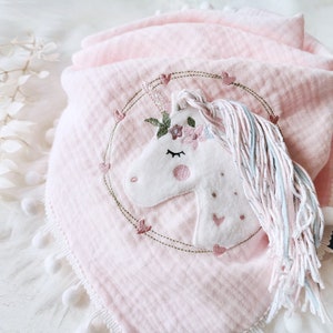 3-D embroidery file Boho - Unicorn in wreath 13x18