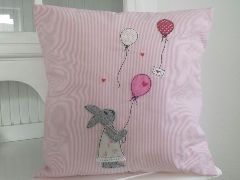 Embroidery file bunny balloons doodle balloon 13x18 image 1