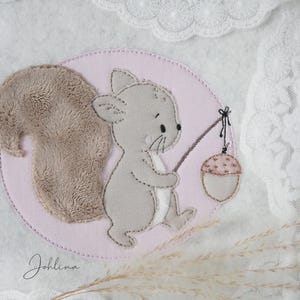 Embroidery file Little Squirrel with Acorn Lantern for the 18 x 30 cm frame