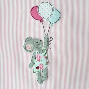 Embroidery file Mouse with Balloons Doodle for 18x30