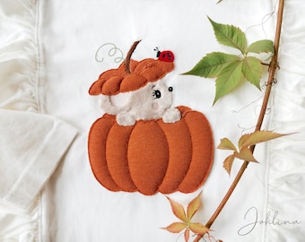 Freebie embroidery file mouse in pumpkin for the 10x10, 13x18, 16x26 and 18x30 embroidery frame