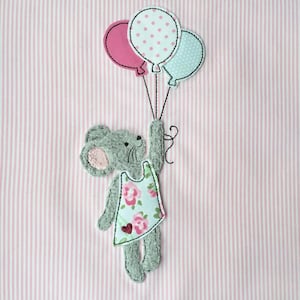 Embroidery file Mouse with Balloons Doodle for 13x18