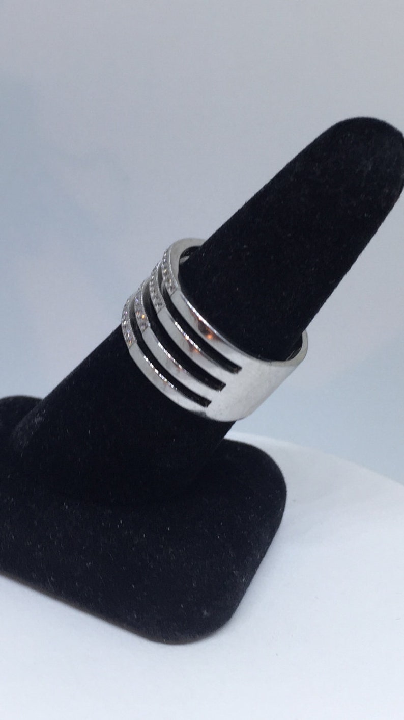 4 band bling ring Size 8 /& 34