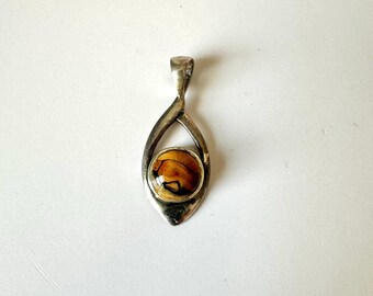 Vintage Sterling Silver Tigers Eye Pendant - Artisan Gemstone Boho Charm Necklace for Spiritual Healing