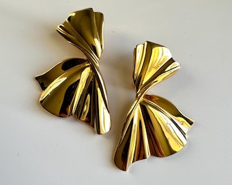 Vintage Gold Plated Ribbon Style Clip On Statement Earrings: Chunky Sustainable Jewelry