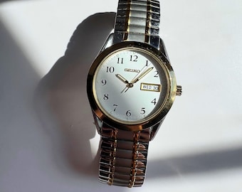 Vintage Seiko Men's Day-date Watch With White Dial and Flex