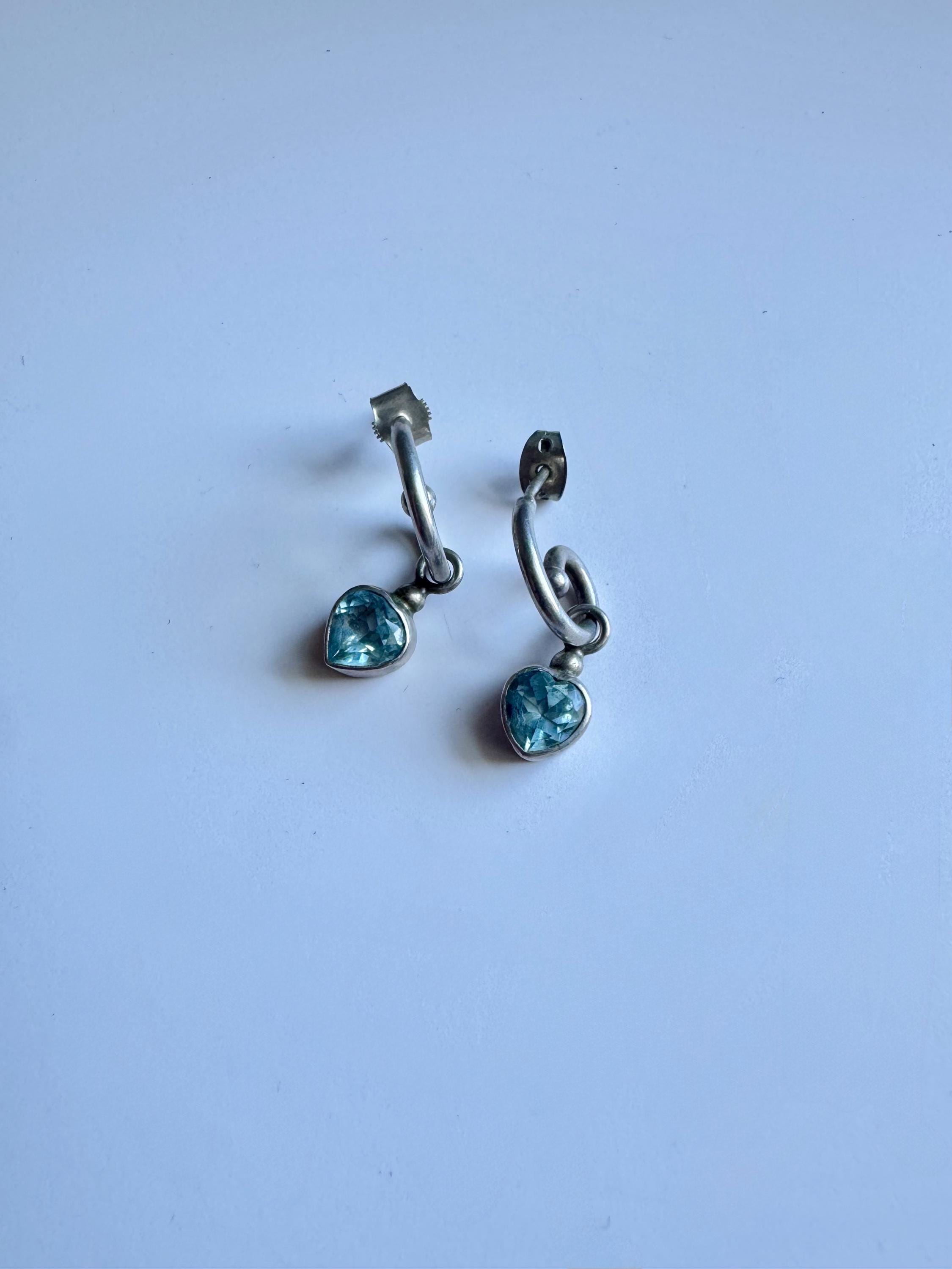 Orecchini A Cuore In Argento Sterling 925 Con Topazio Blu - 9x7 Mm - Anallergici, Idea Regalo